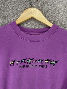 Bar Harbor Maine Sweatshirt Women’s S Purple Colorful Moose Embroidered Crewneck